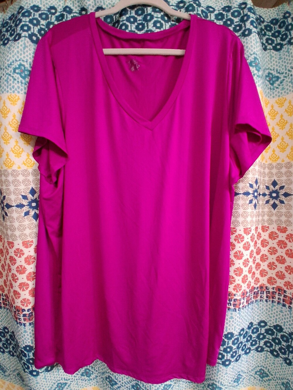 Women's Torrid Active V-Neck Short Sleeve Top - Fuchsia